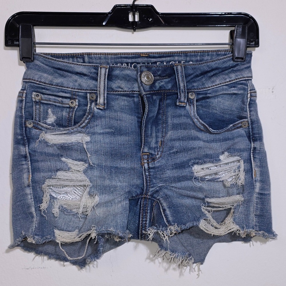 American Eagle Midi Denim Shorts Womens 00 Blue Good Distressed Lace Next Level - Picture 2 of 10